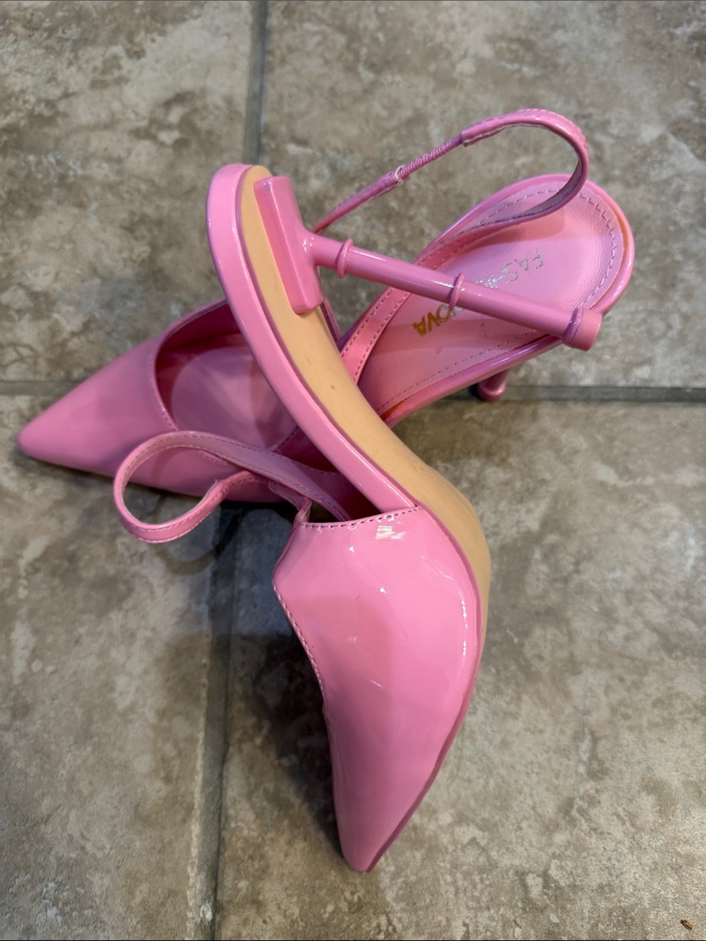 Fashion Nova Pink Patent Pointed Slingback Heels